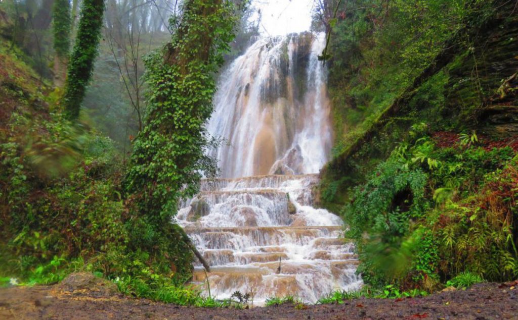 Photo of Esklim River waterfall