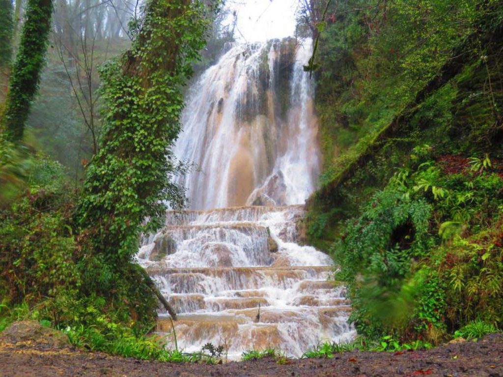 Photo of Esklim River waterfall e1656309757610