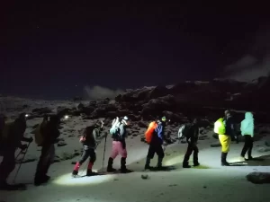 صعود شبانه قله کلیمانجارو