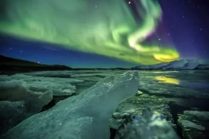 شفق قطبی در ایسلند