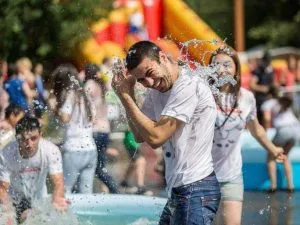 جشن آب ارمنستان ؛ تلفیقی از تاریخ، فرهنگ و شادی 3 جشن آب ارمنستان