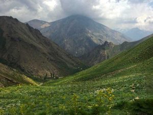 قله استرچال (مگهسنگ)، راهنمای کامل معرفی و صعود 3 استرچال از آهار