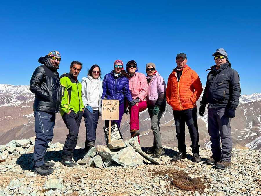 صعود به قله دلستان