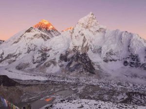 چشم انداز اورست از کالا پاتار