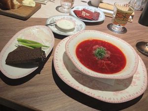 مسکو؛ راهنمای جامع سفر، جاهای دیدنی 13 بورش (Borscht)